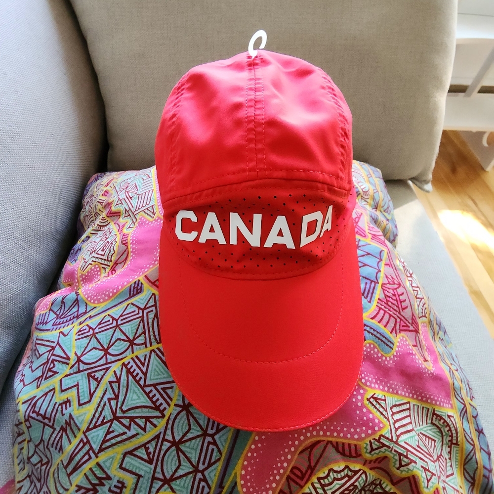 Nike Red and Black Tailwind Cap (GO TEAM CANADA!)